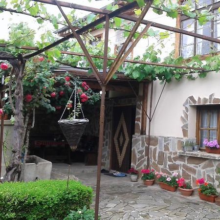 Villa The House In Schipka Exterior foto